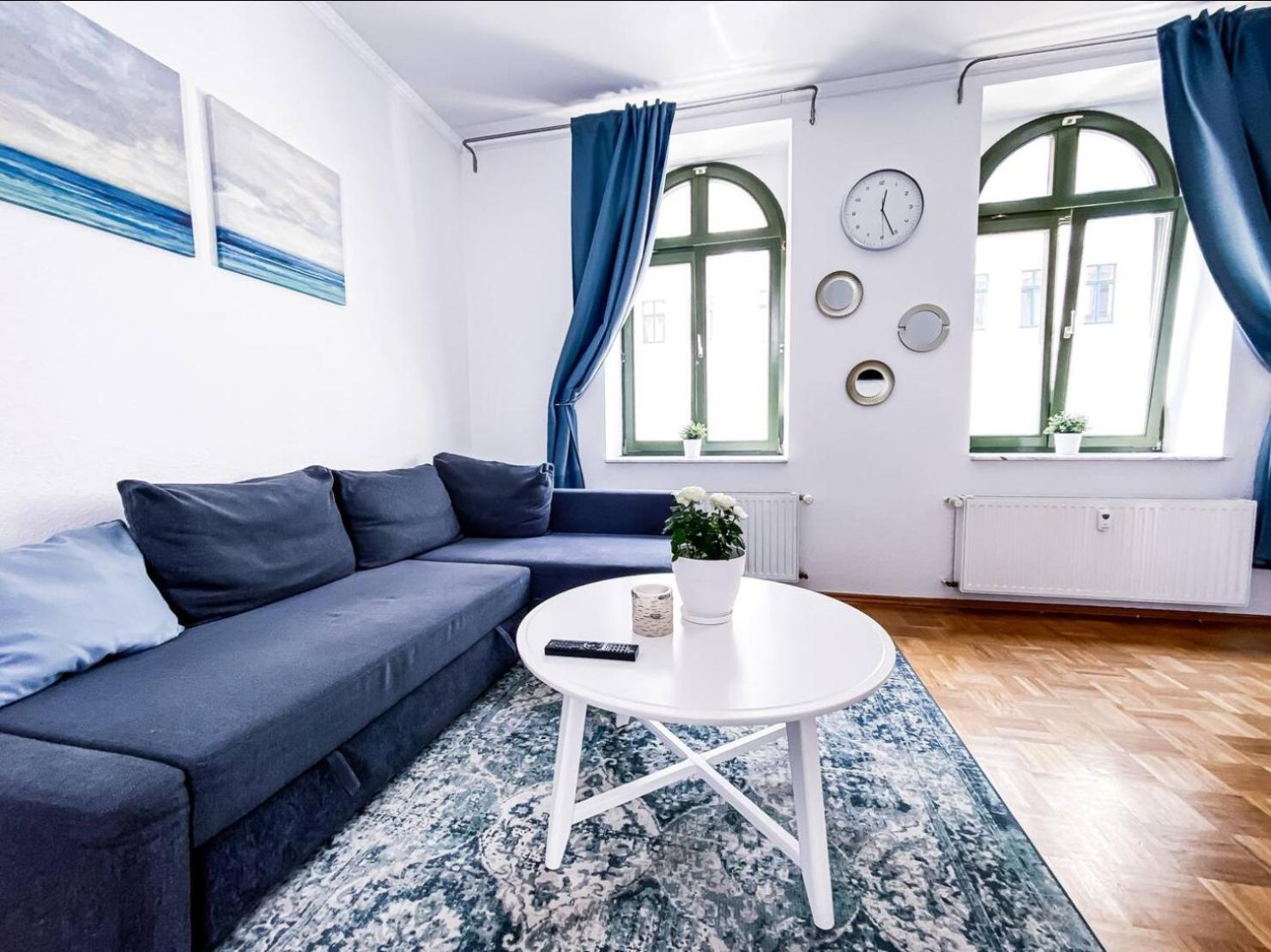 Levax Living - Stadion - Clarapark - 54qm Apartment